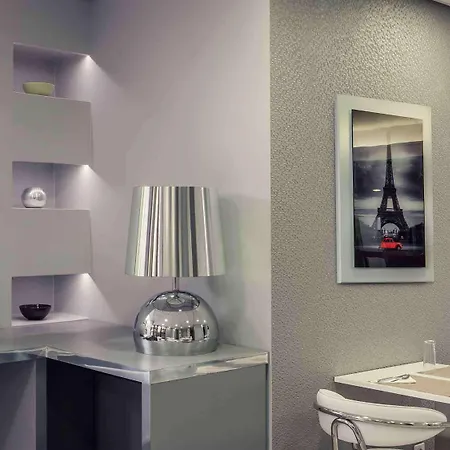 Hotel Mercure Pontoise Centre 4*