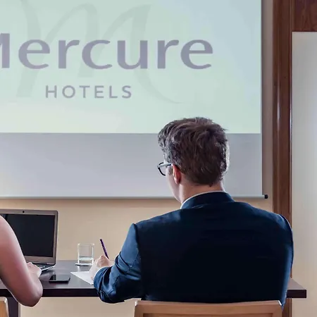 Mercure Pontoise Centre 4* Cergy