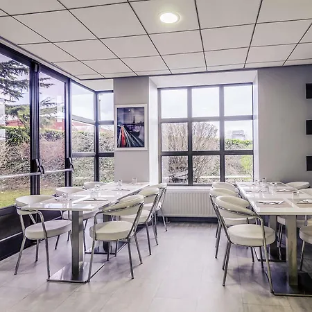 Mercure Pontoise Centre 4*