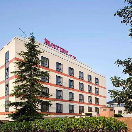 Mercure Pontoise Centre Hotel