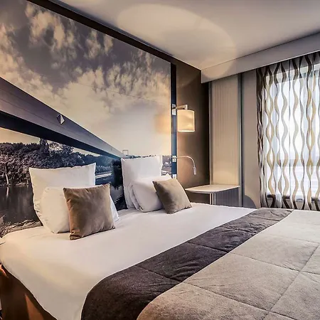 Mercure Pontoise Centre Hotel Cergy