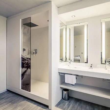 Mercure Pontoise Centre Hotel