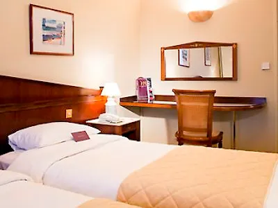 Mercure Pontoise Centre 4* קרגי