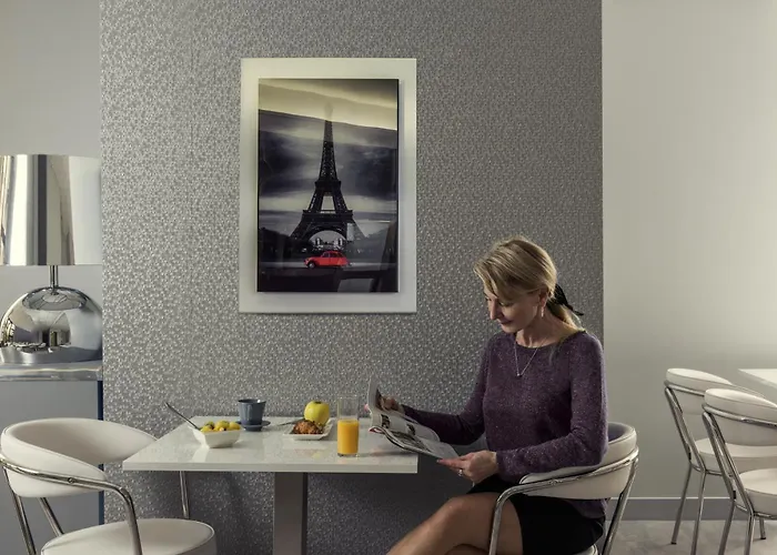 Mercure Pontoise Centre 세르지