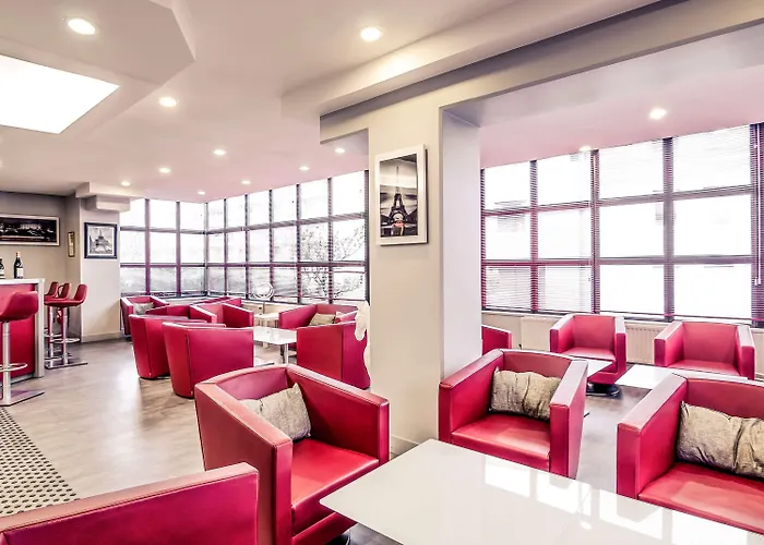 Mercure Pontoise Centre 4*