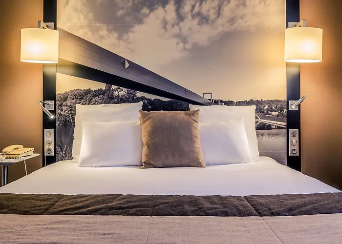 호텔 Mercure Pontoise Centre