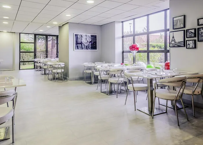 호텔 Mercure Pontoise Centre