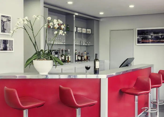 Mercure Pontoise Centre 호텔