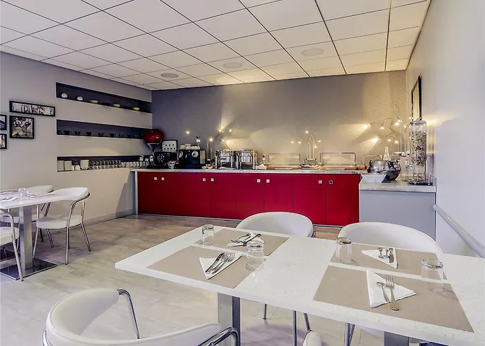 Mercure Pontoise Centre 4*