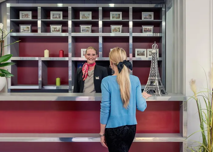 Mercure Pontoise Centre 호텔