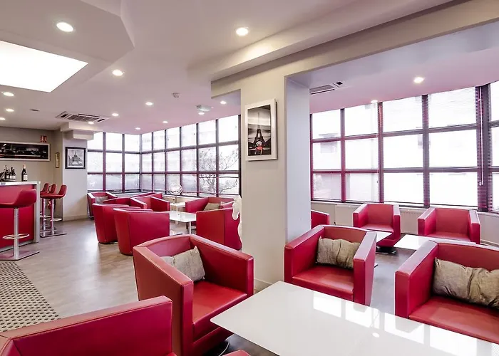 호텔 Mercure Pontoise Centre 세르지