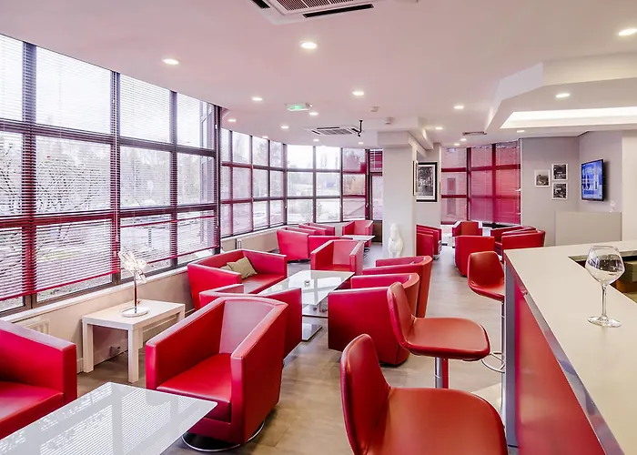 호텔 Mercure Pontoise Centre