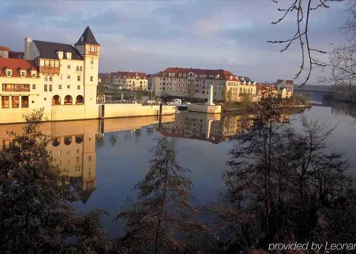호텔 Mercure Pontoise Centre