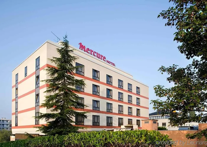 Mercure Pontoise Centre 호텔 세르지